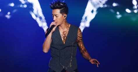  Han Geng's Explosive Comeback Concert: A Reunion of SM Entertainment Legends?